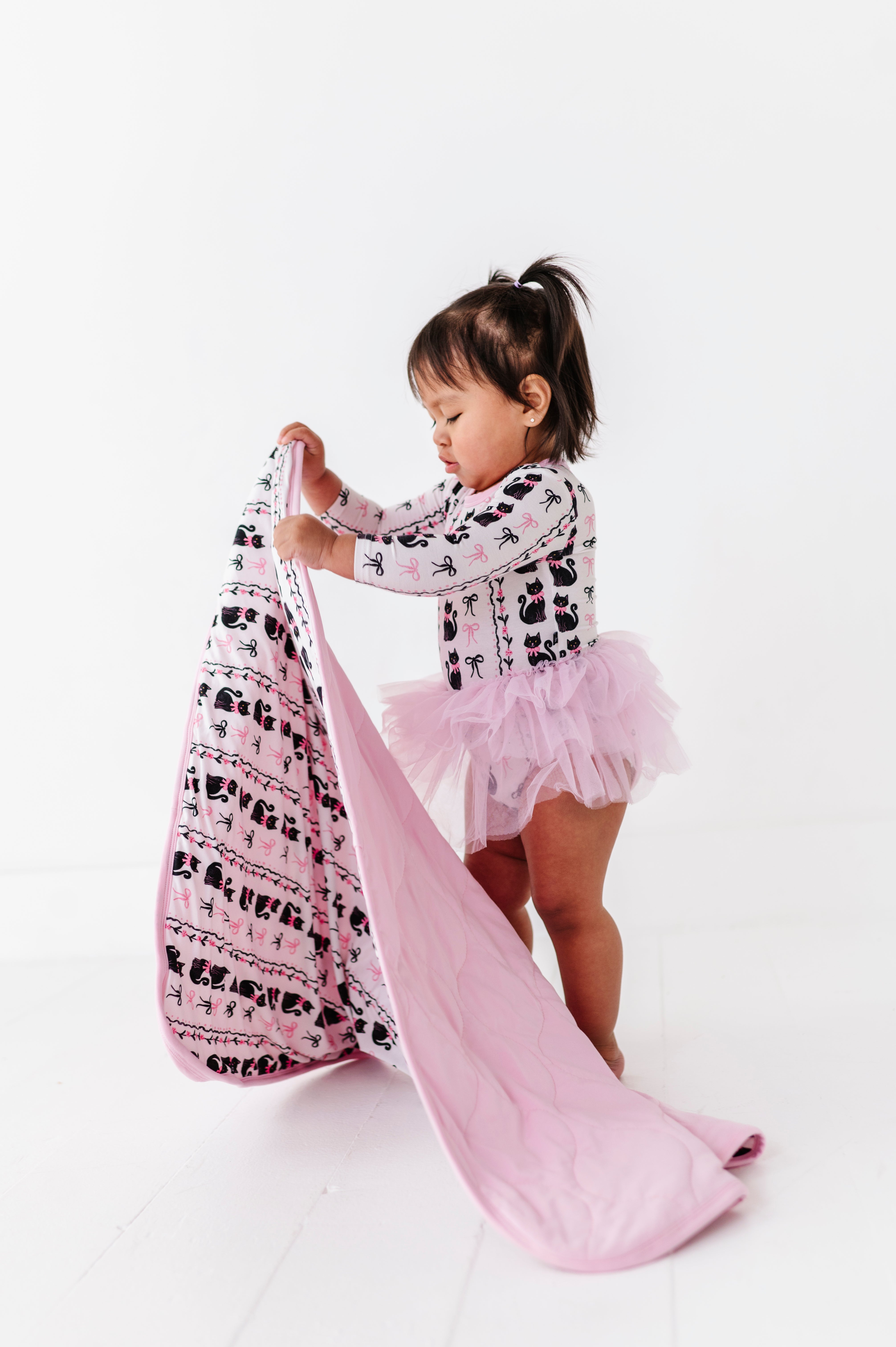MINI BLANKIE - HEX AND HISSES