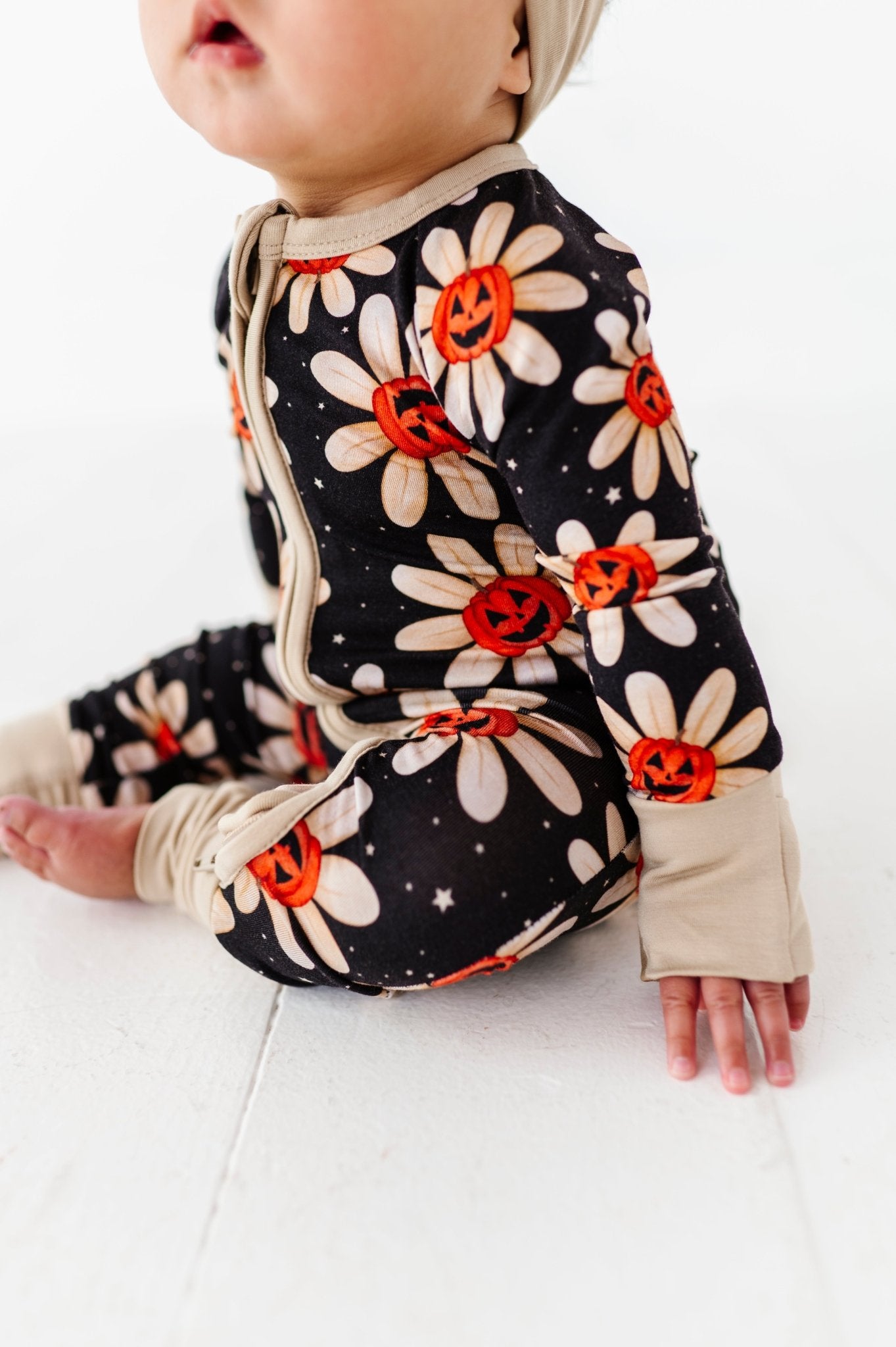 ADAPTIVE ZIP JAMMIES - GOURDGEOUS BLOOMS - The Sleepy Sloth