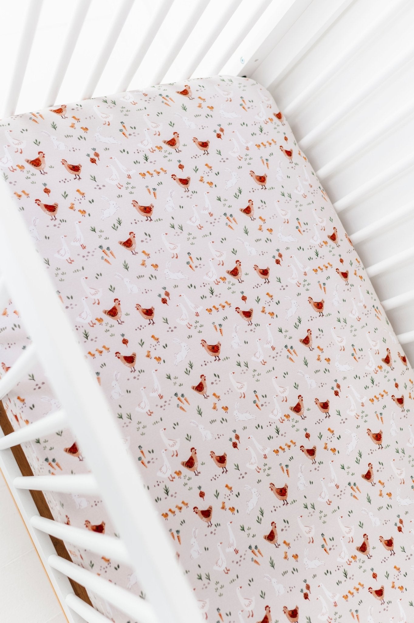 Crib Sheet - FARMSTEAD FRIENDS - The Sleepy Sloth