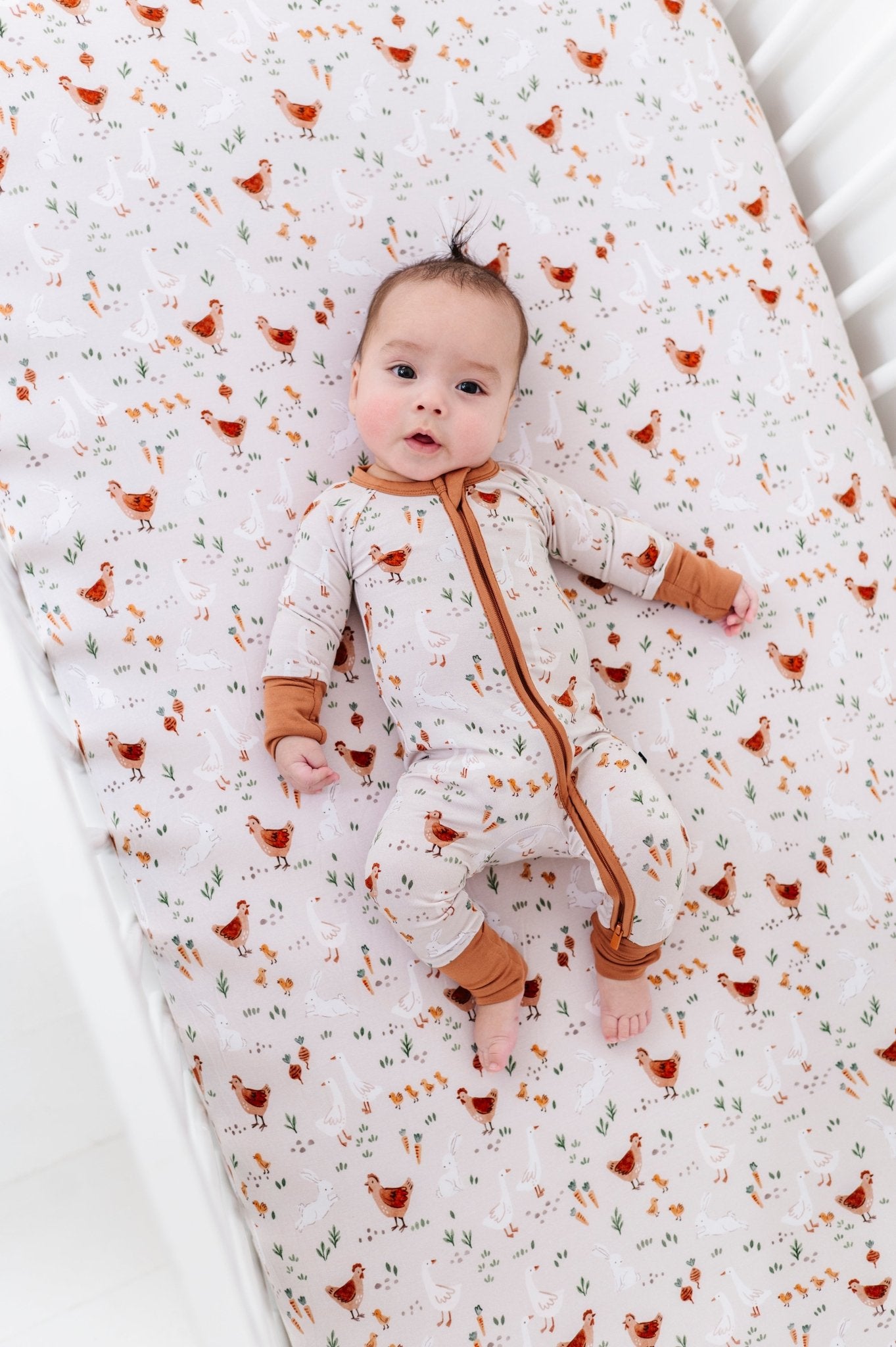 Crib Sheet - FARMSTEAD FRIENDS - The Sleepy Sloth