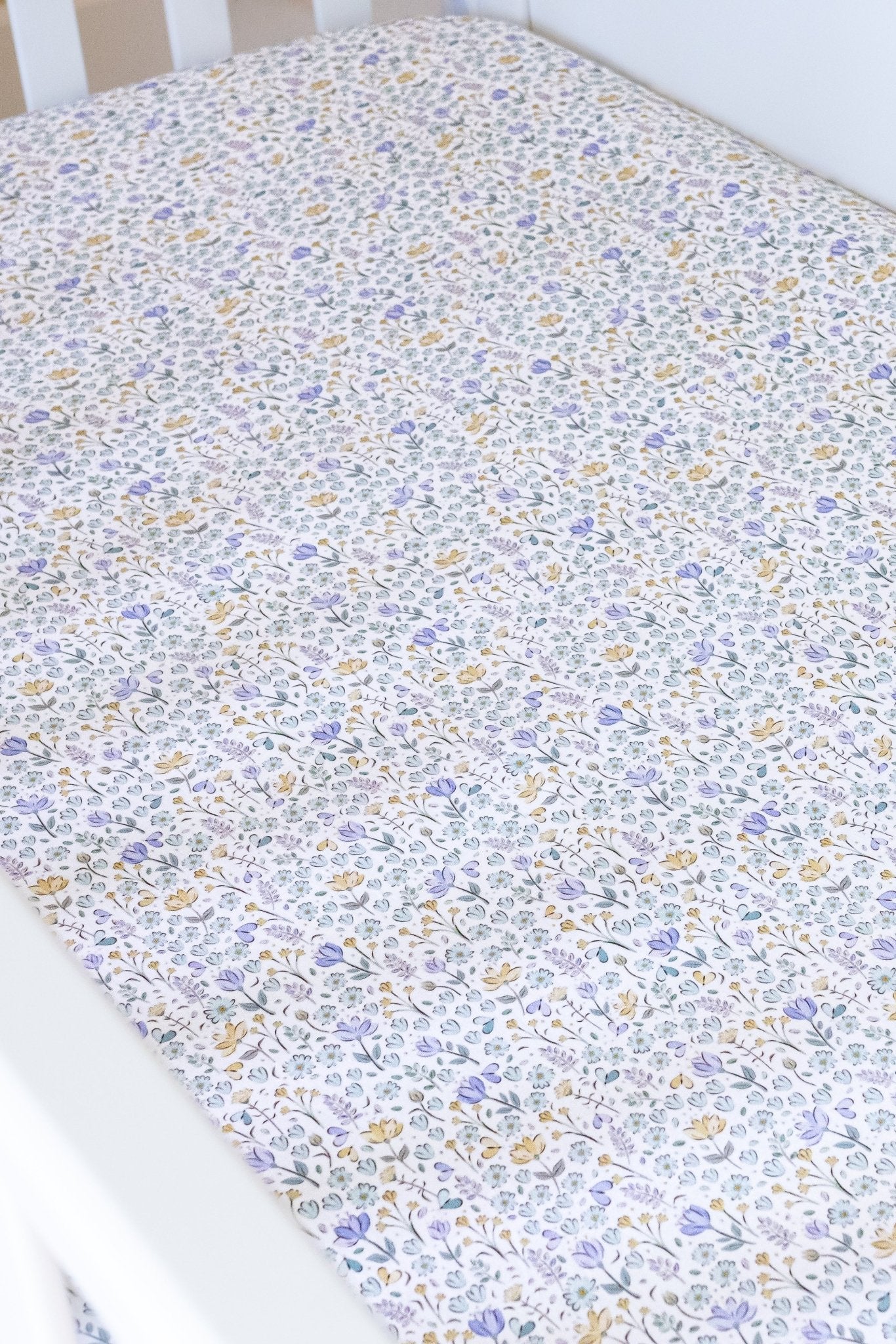 CRIB SHEET - LILAC VALLEY - The Sleepy Sloth