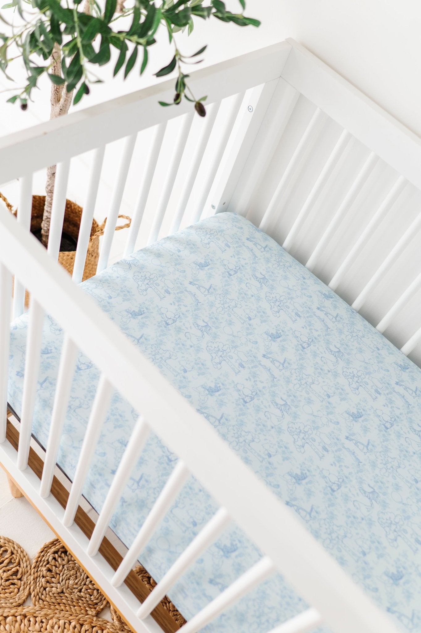 CRIB SHEET - LITTLE ADVENTURERS - The Sleepy Sloth