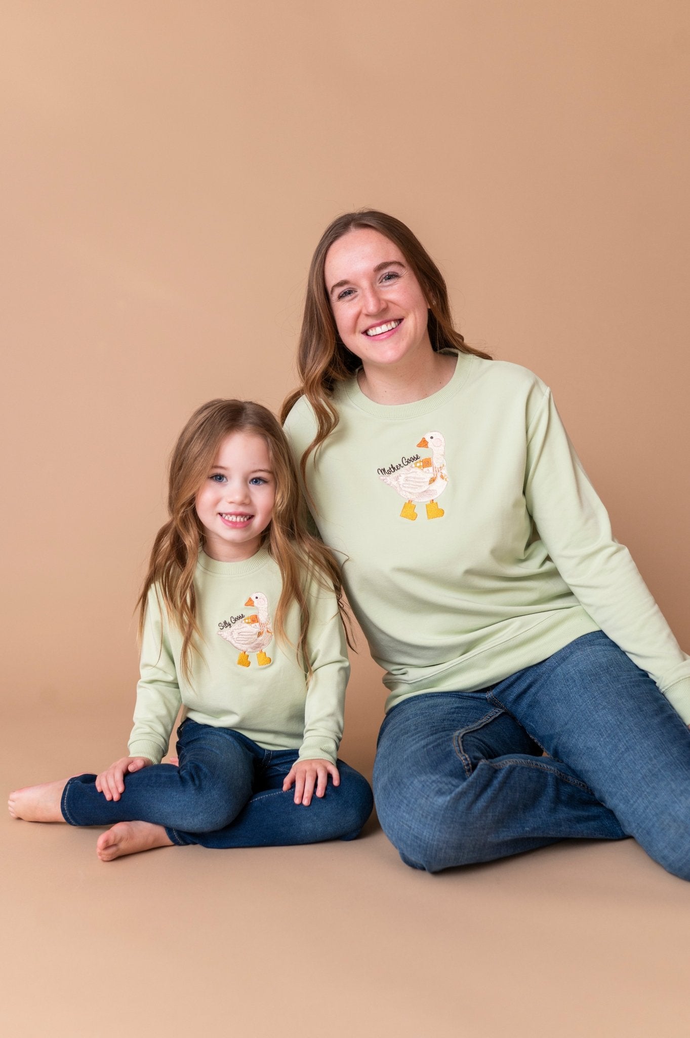 Kids Crewneck - SILLY GOOSE - The Sleepy Sloth