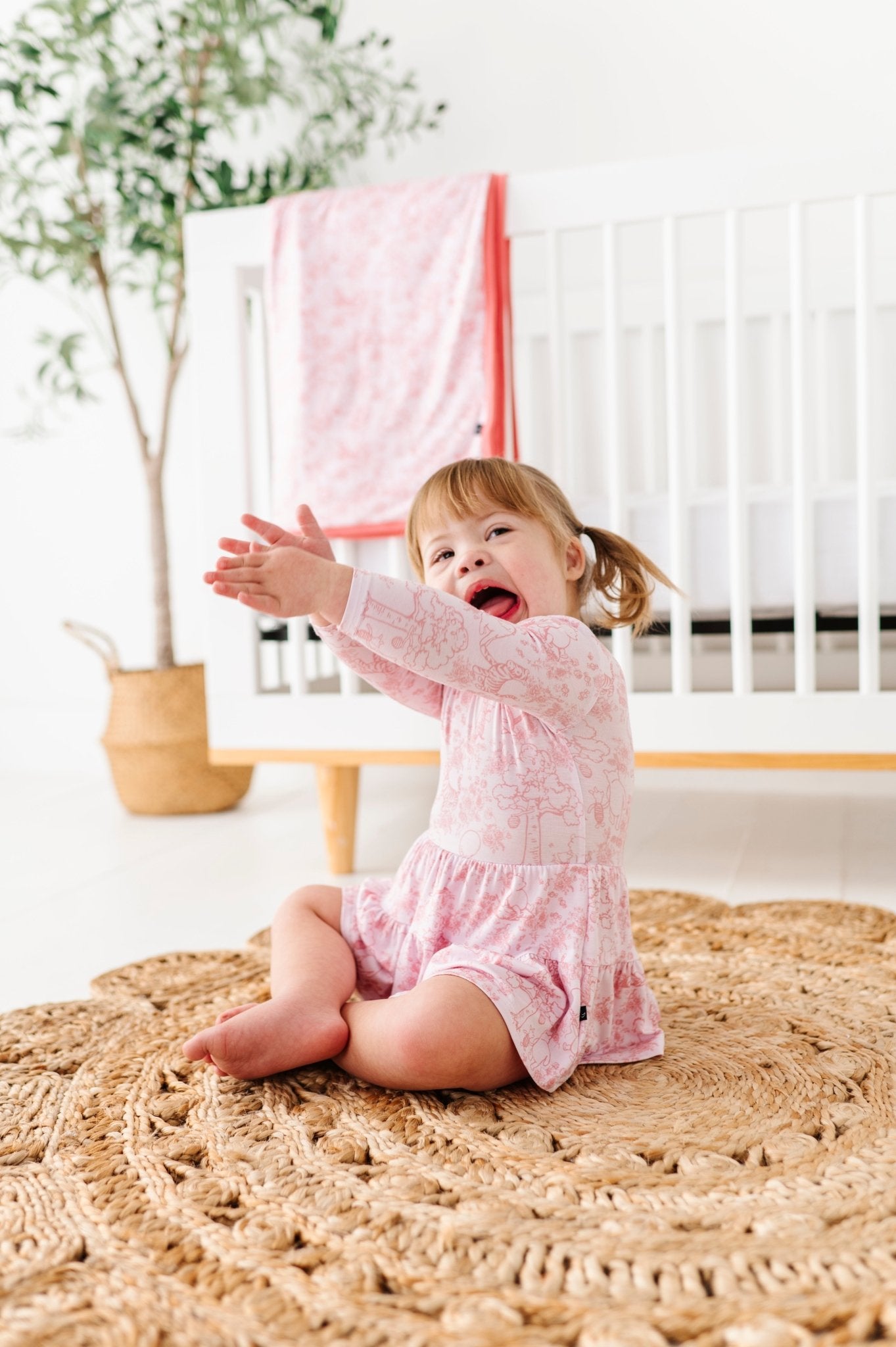 MINI BLANKIE - SWEET WANDERINGS - The Sleepy Sloth