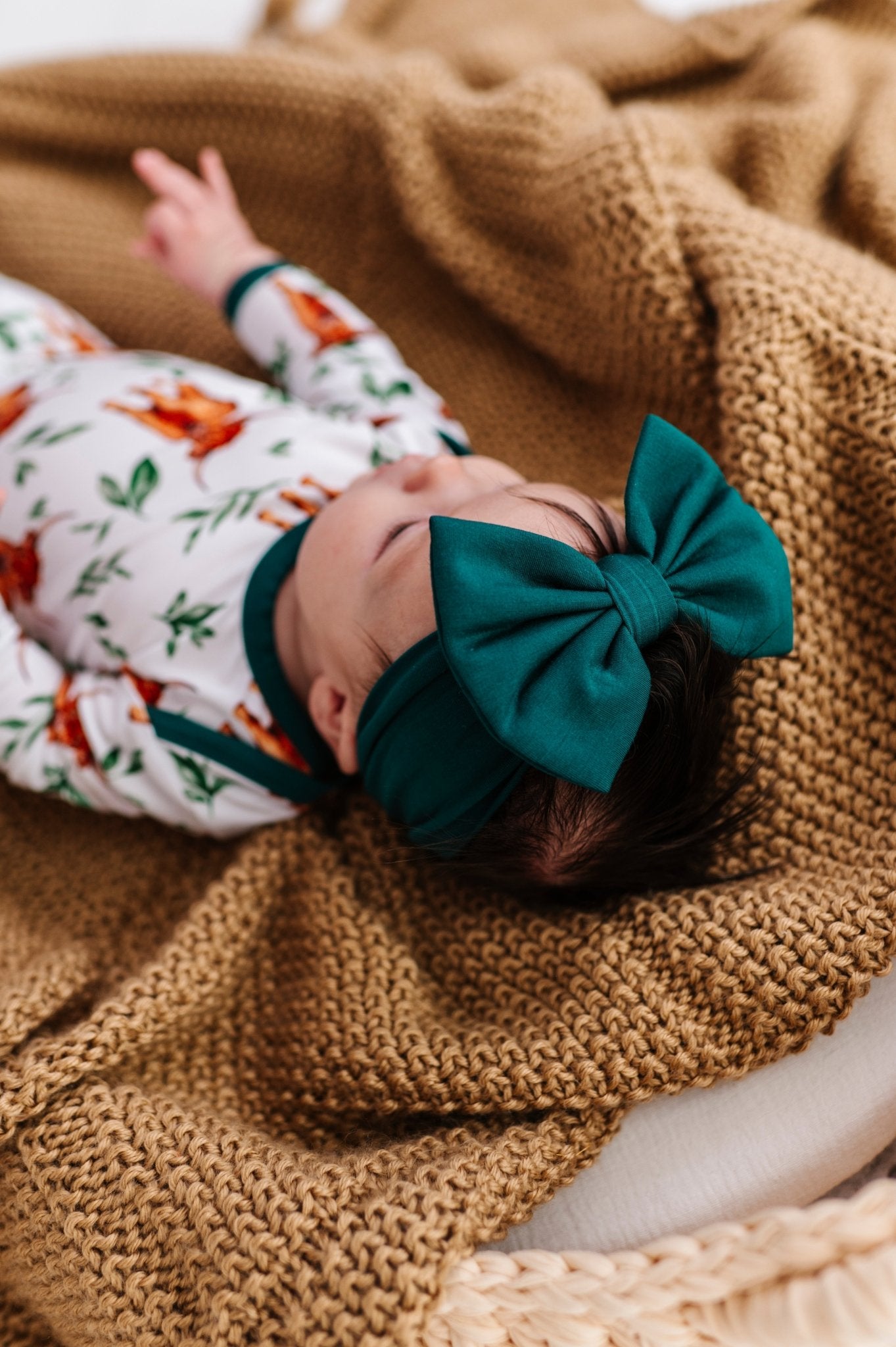 SOLID BOW - MASON - The Sleepy Sloth