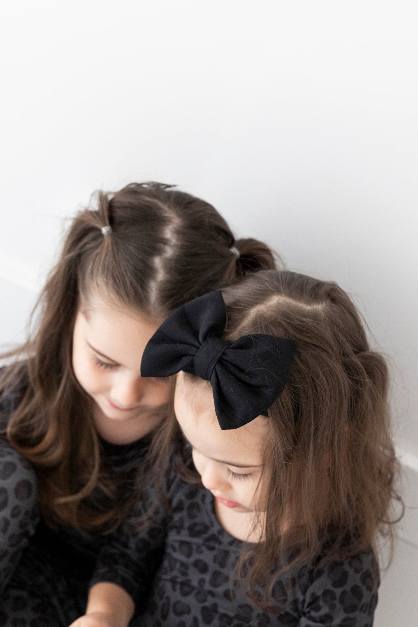 SOLID BOW - SPOTTED IN ONYX - The Sleepy Sloth