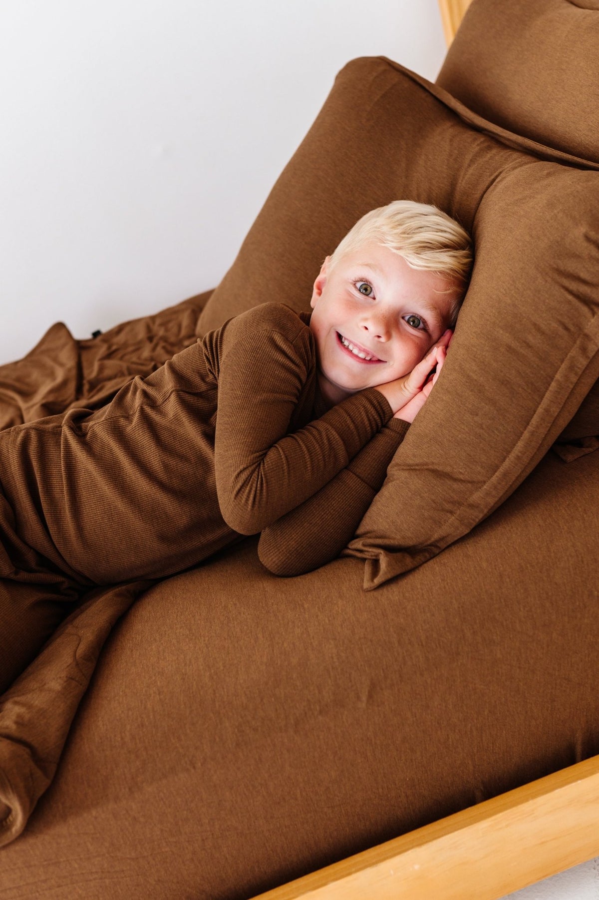 Solid Twin Fitted Sheet - Chestnut - The Sleepy Sloth