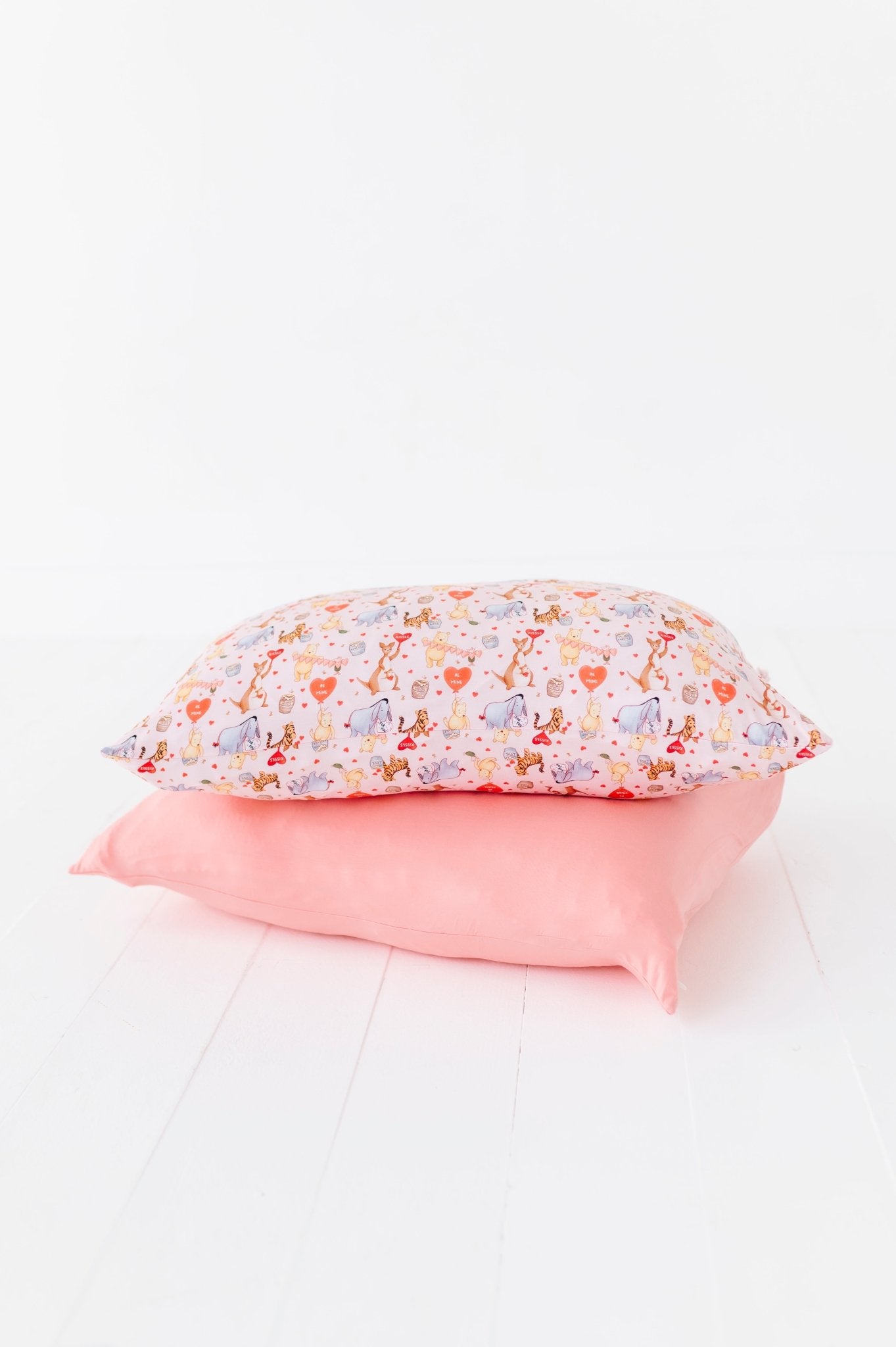 STANDARD PILLOWCASE SET - 100 ACRES OF KISSES - The Sleepy Sloth