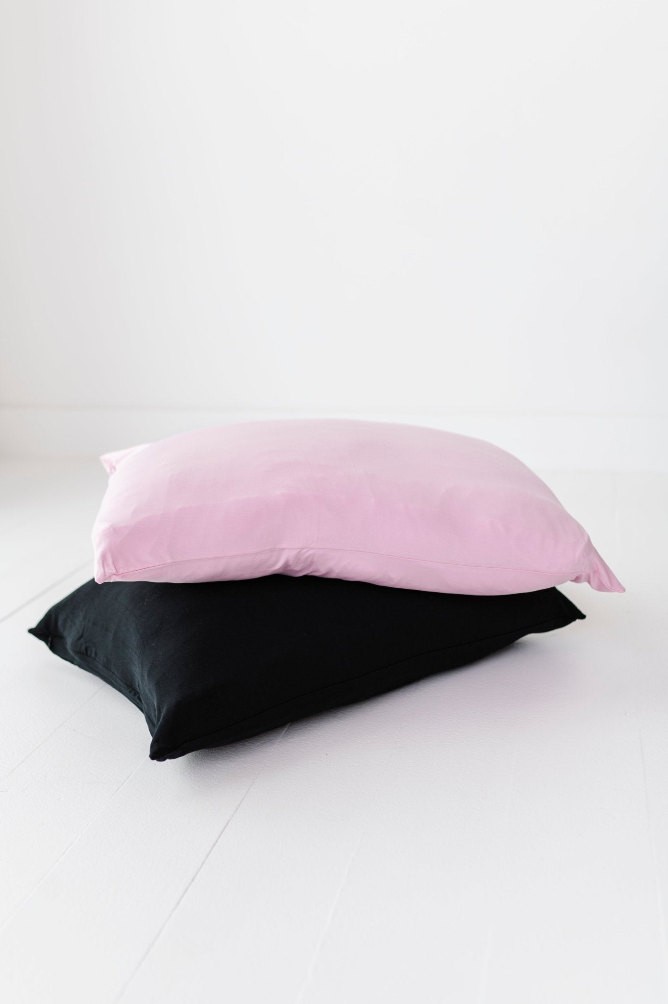 STANDARD PILLOWCASE SET - HEX AND HISSES - The Sleepy Sloth