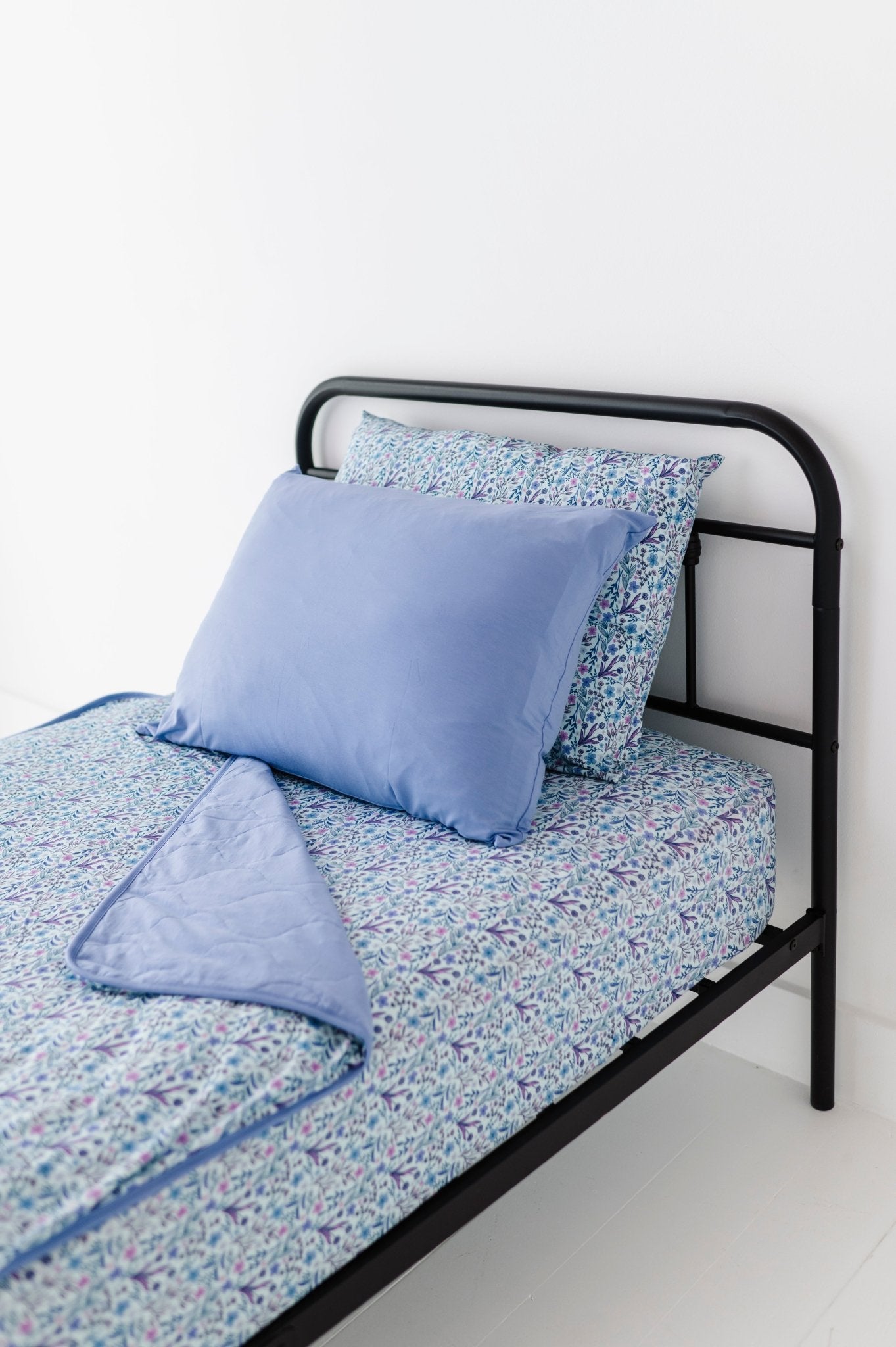Standard Pillowcase Set - LAVENDER LOVE - The Sleepy Sloth