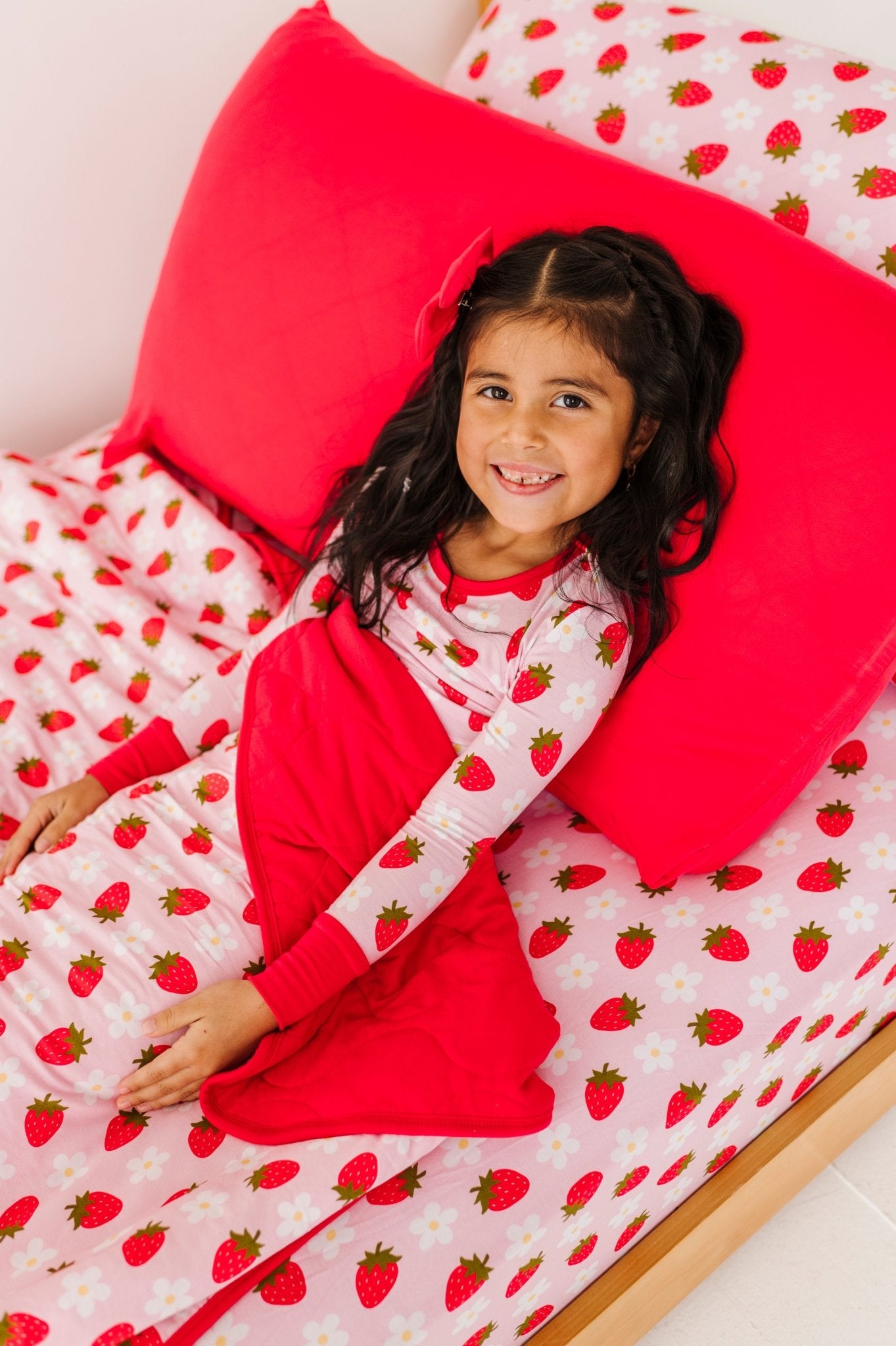 STANDARD PILLOWCASE SET - STRAWBERRY FIELDS - The Sleepy Sloth