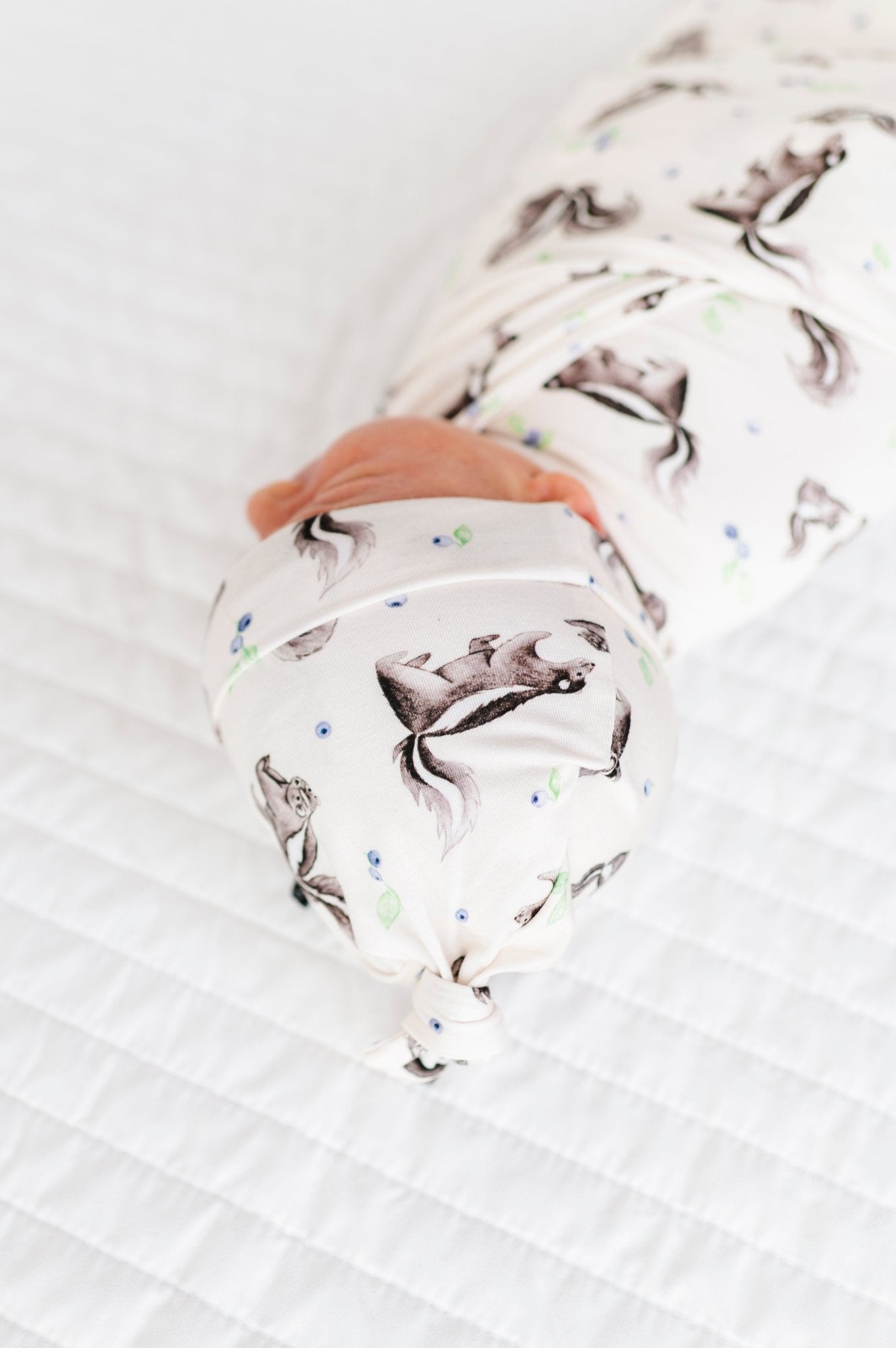 SWADDLE SET - BERRY STINKY - The Sleepy Sloth