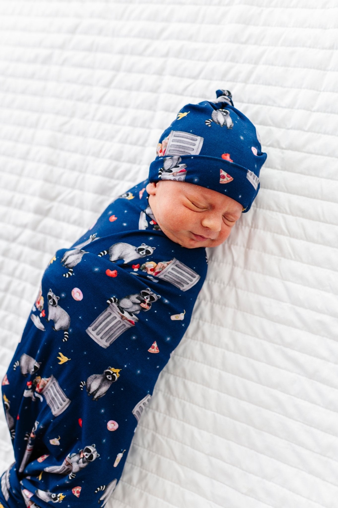 SWADDLE SET - MIDNIGHT SNACK - The Sleepy Sloth