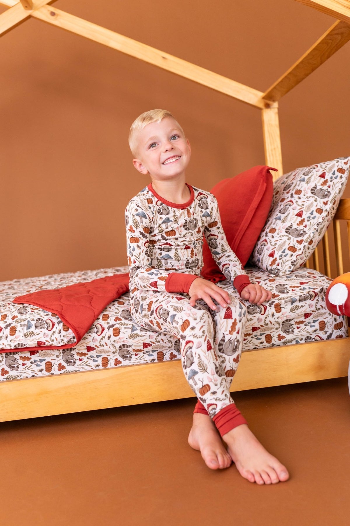 Twin Fitted Sheet - Autumn Woodland - The Sleepy Sloth