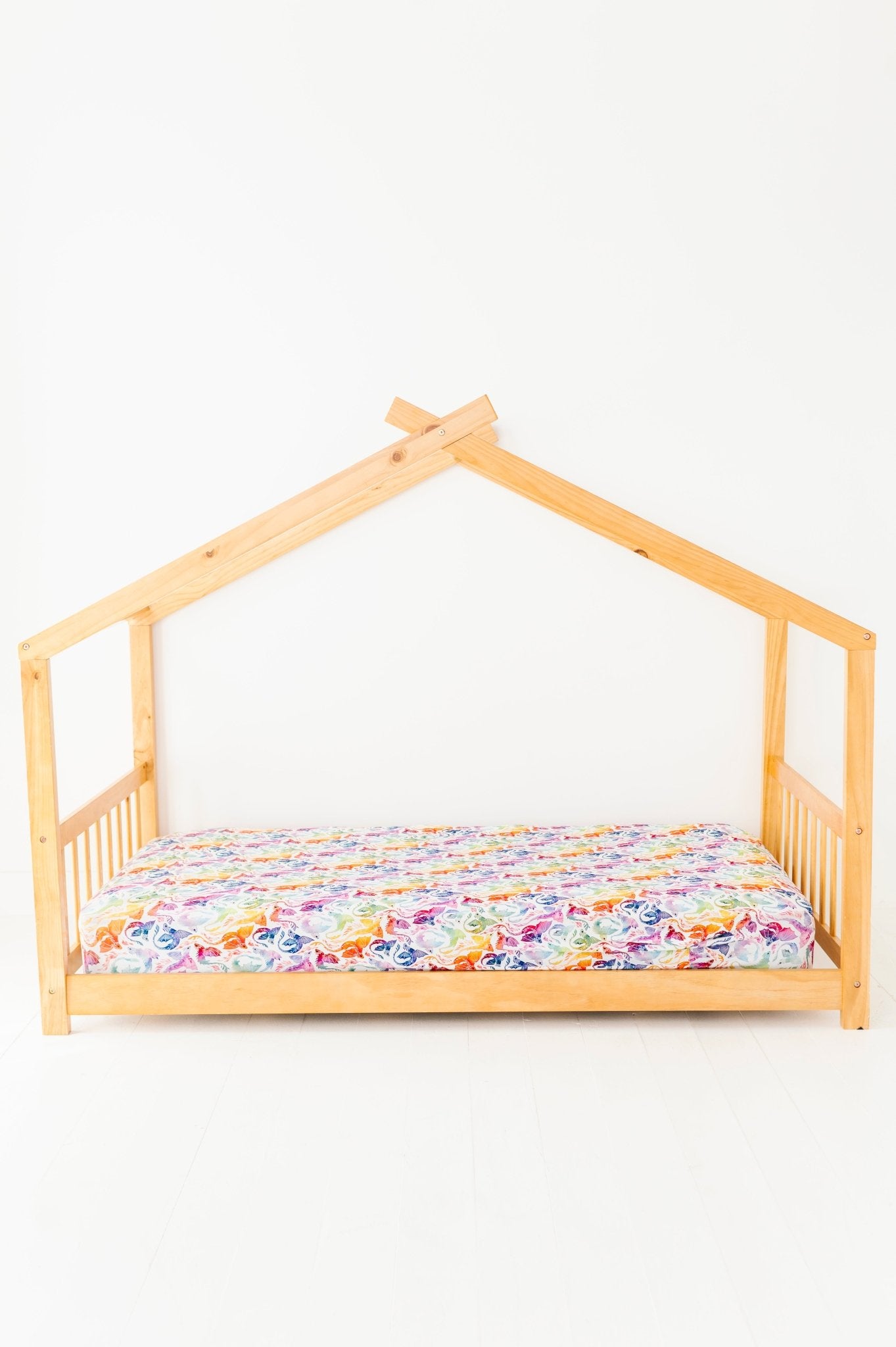 Twin Fitted Sheet - RAINBOW TAILS - The Sleepy Sloth