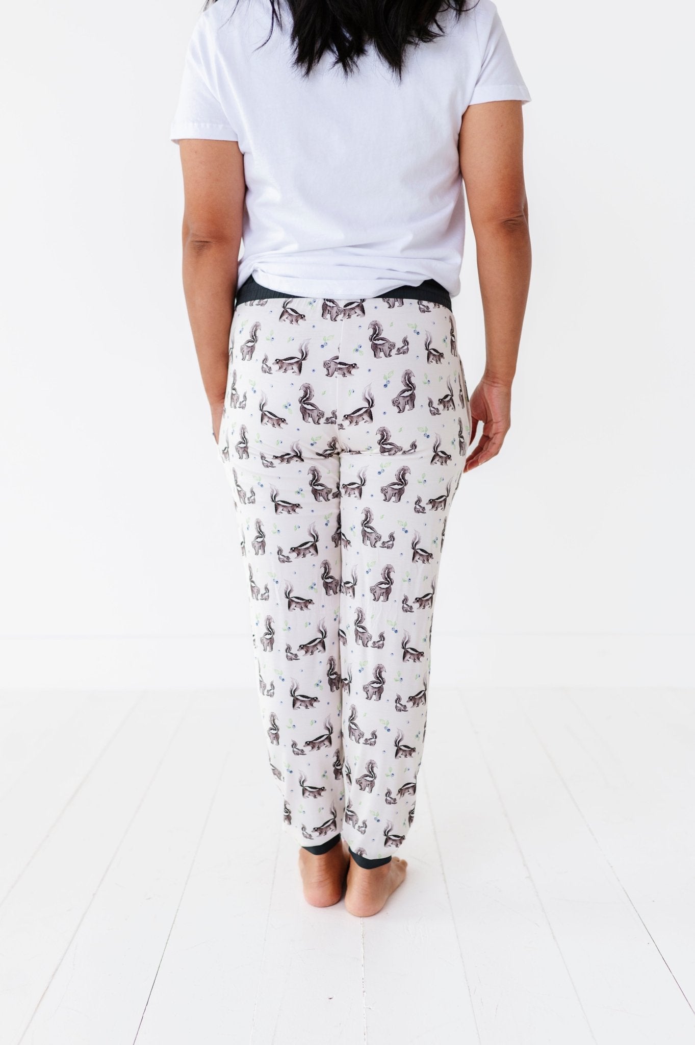 WOMEN'S SLEEPY PANTS - BERRY STINKY - The Sleepy Sloth