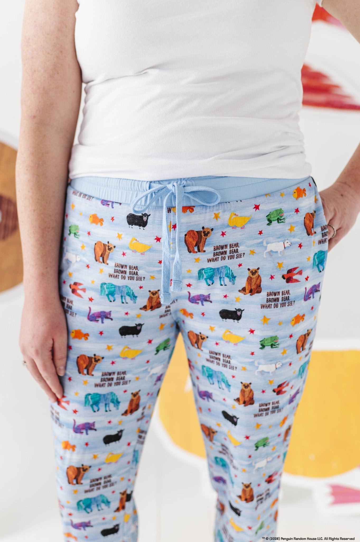 WOMEN'S SLEEPY PANTS - Eric Carle™ BROWN BEAR BROWN BEAR - The Sleepy Sloth