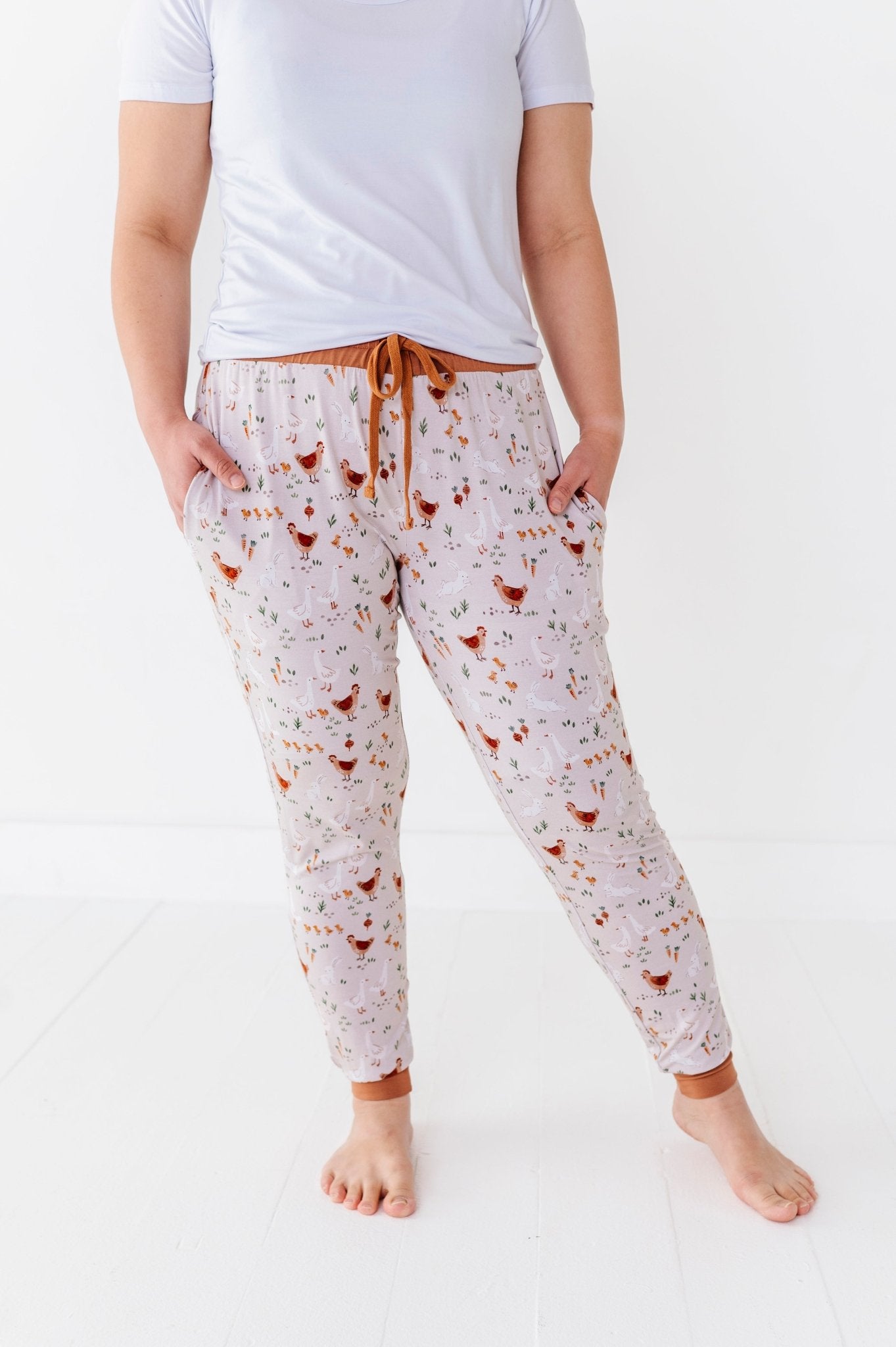 Women's Sleepy Pants - FARMSTEAD FRIENDS - The Sleepy Sloth