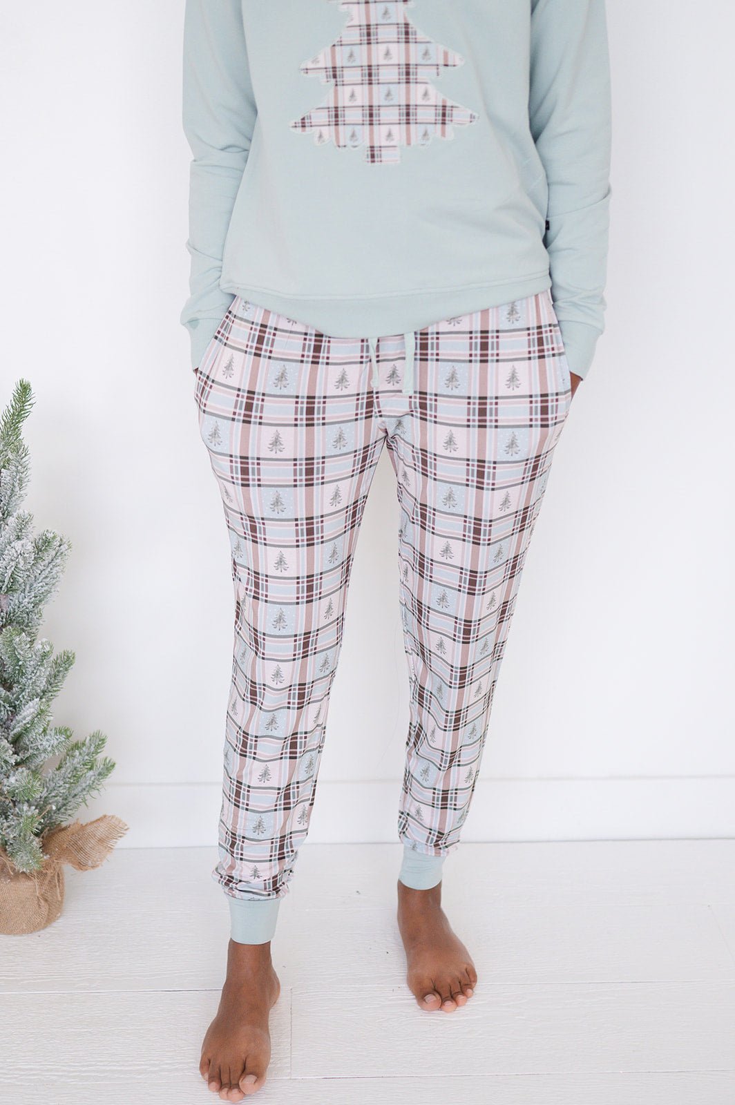 WOMEN'S SLEEPY PANTS - HOLIDAY PLAID - The Sleepy Sloth