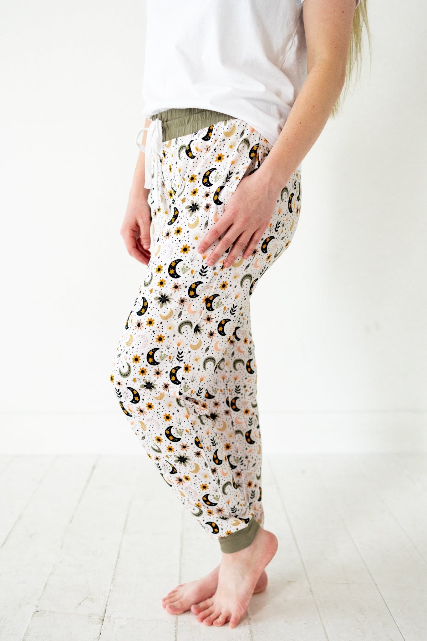 WOMEN'S SLEEPY PANTS - LUNAR BLOSSOM - The Sleepy Sloth