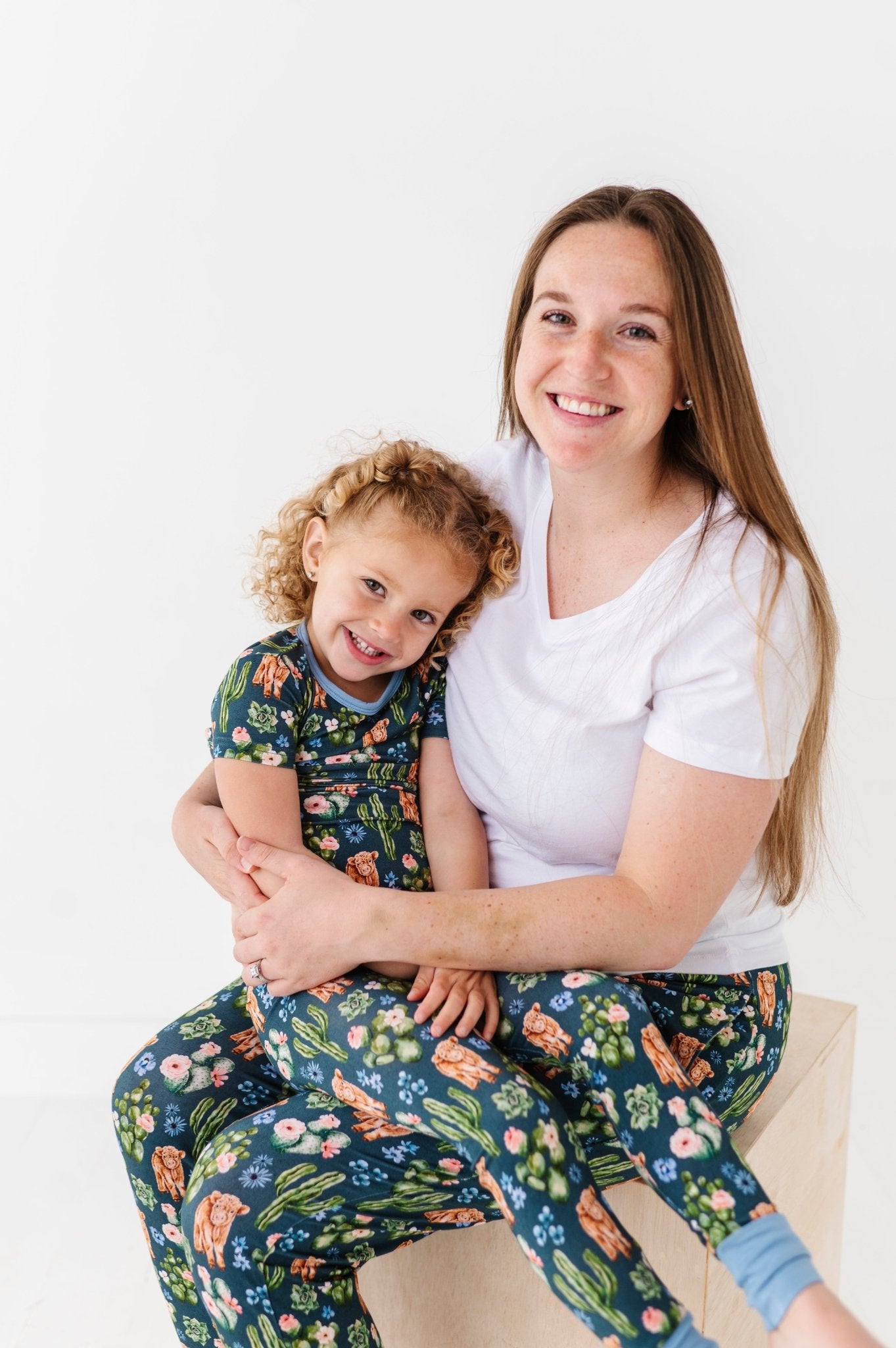 WOMEN'S SLEEPY PANTS - PRICKLY PASTURES - The Sleepy Sloth