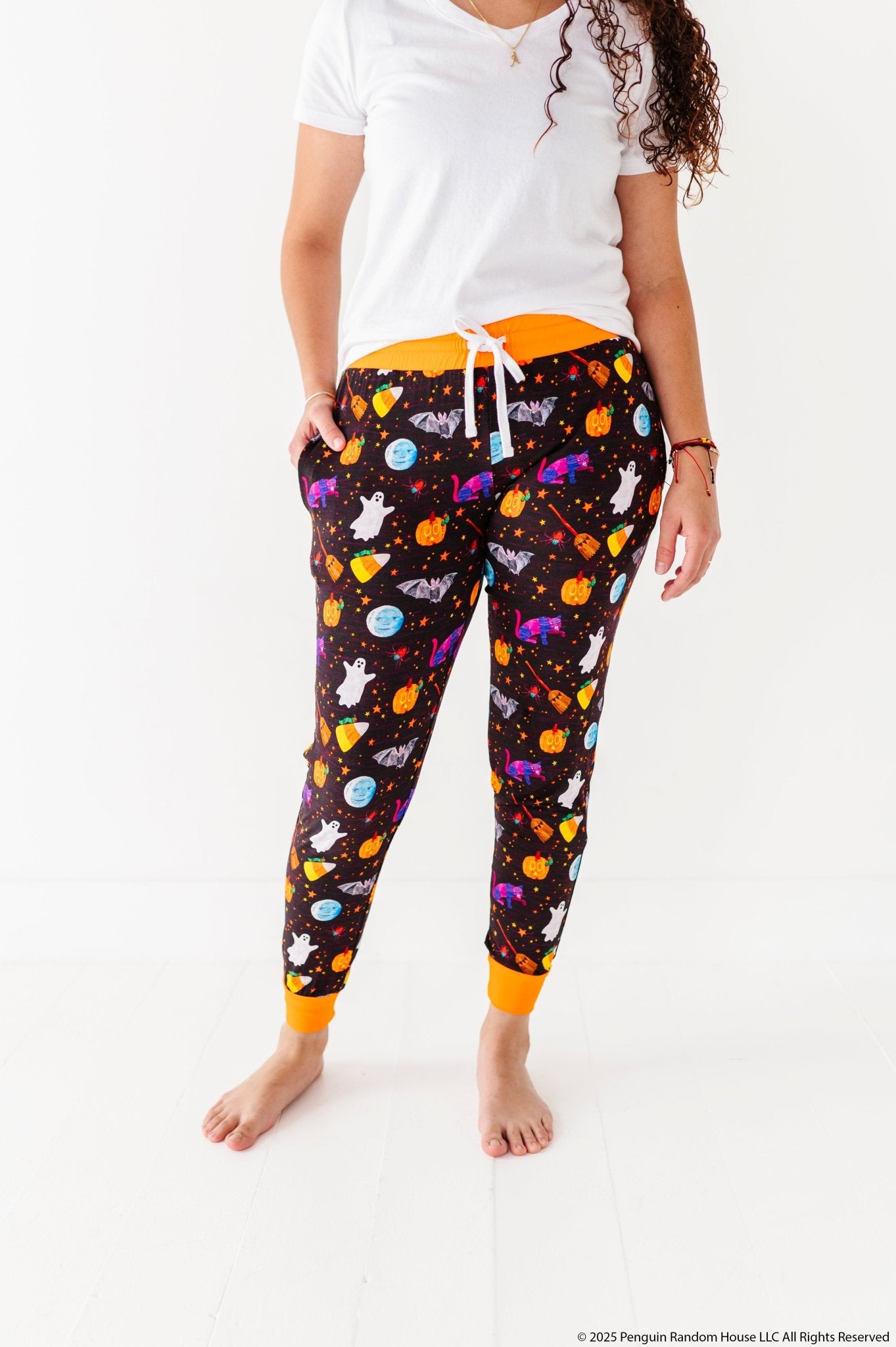 WOMEN'S SLEEPY PANTS - The World of Eric Carle™ CREEPY CRAWLY - The Sleepy Sloth