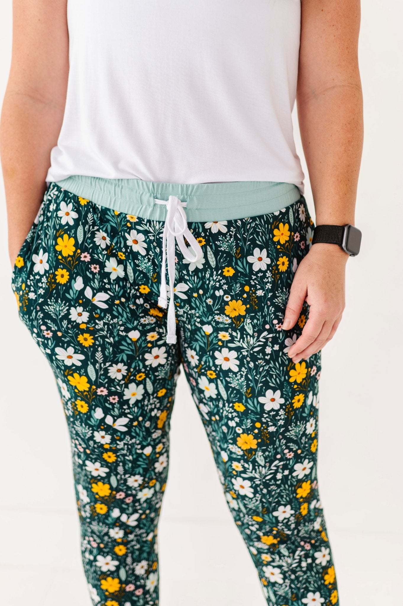 WOMEN'S SLEEPY PANTS - WILDFLOWER DREAMS - The Sleepy Sloth