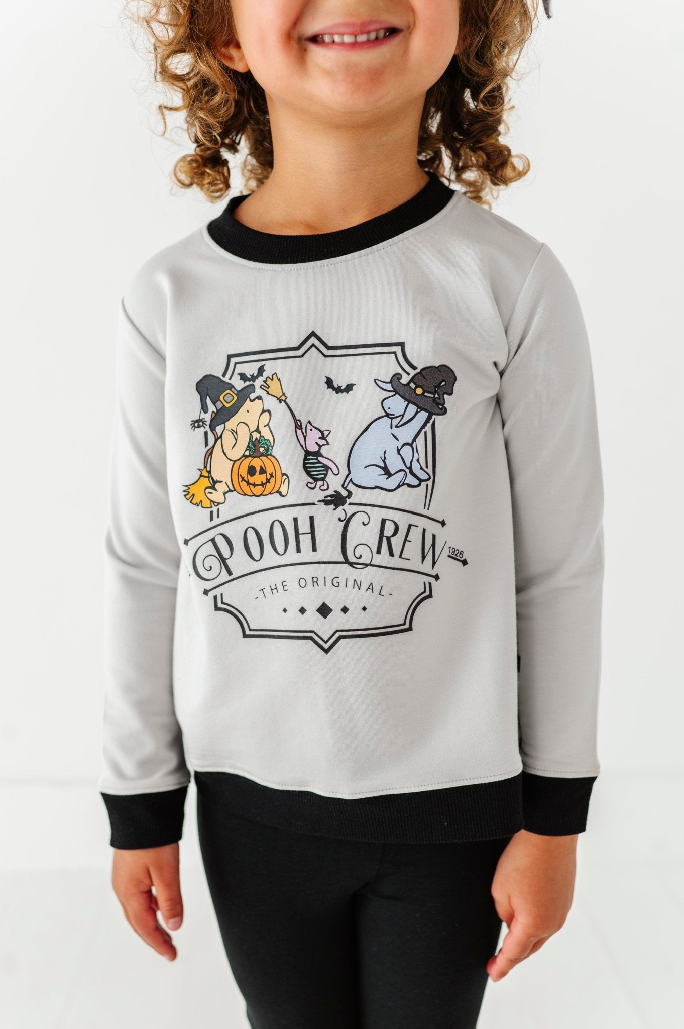 YOUTH GRAPHIC CREWNECK - POOH CREW - The Sleepy Sloth