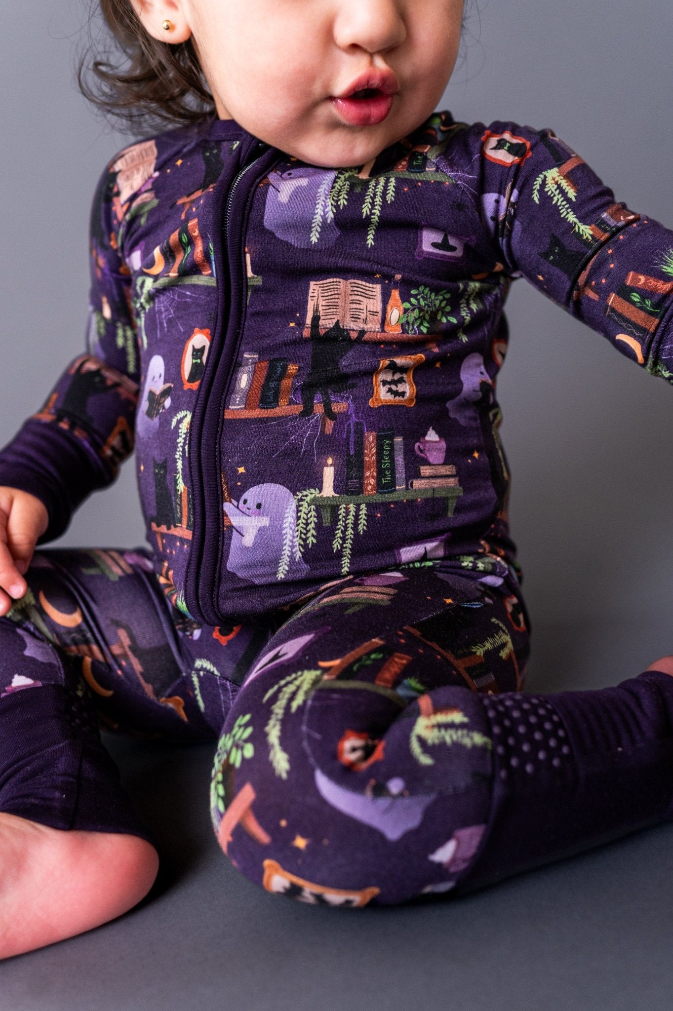 Zip Jammies - Haunted Library - The Sleepy Sloth