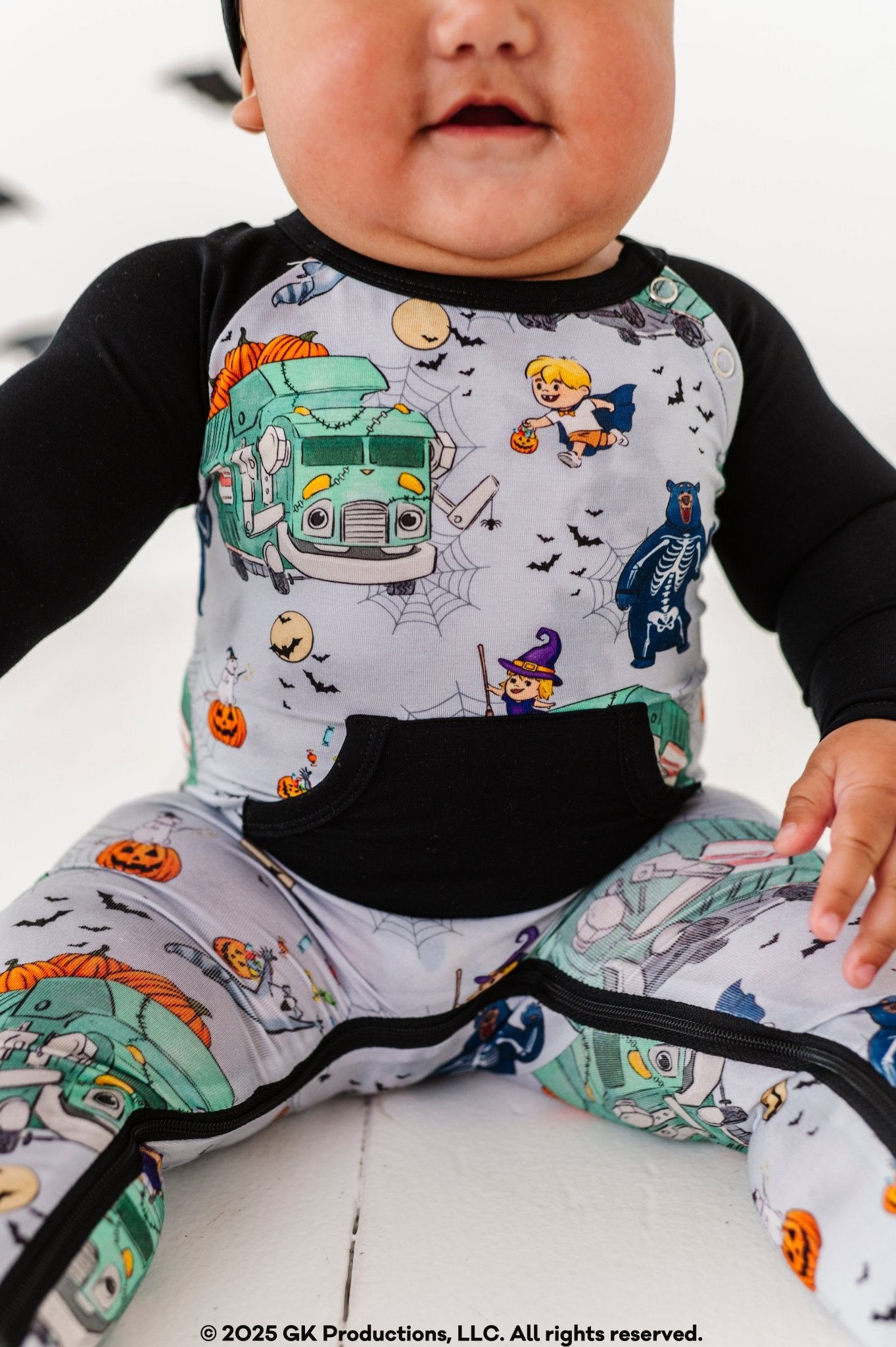 ZIP LONGALL - A TRASH TRUCK™ HALLOWEEN - The Sleepy Sloth