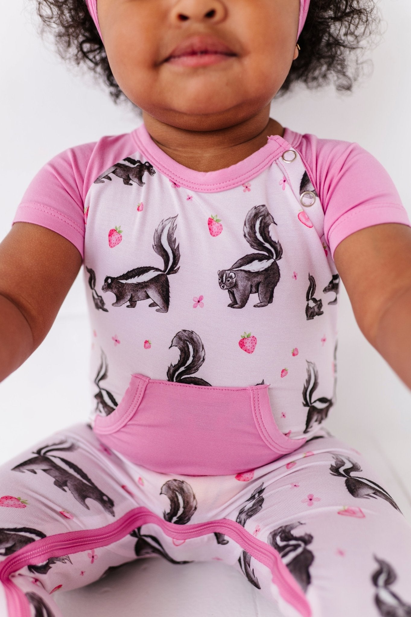 ZIP SHORT SLEEVE LONGALL - BERRY SWEET - The Sleepy Sloth