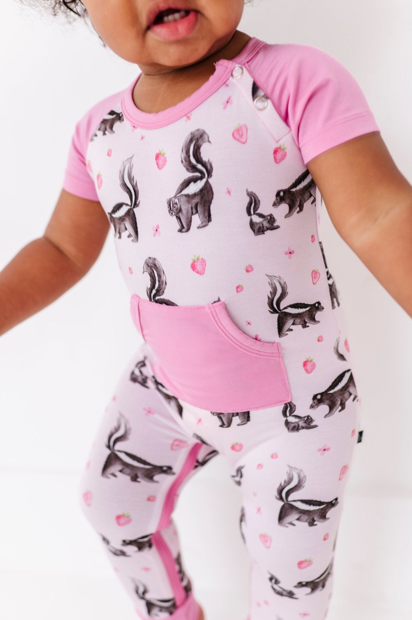 ZIP SHORT SLEEVE LONGALL - BERRY SWEET - The Sleepy Sloth